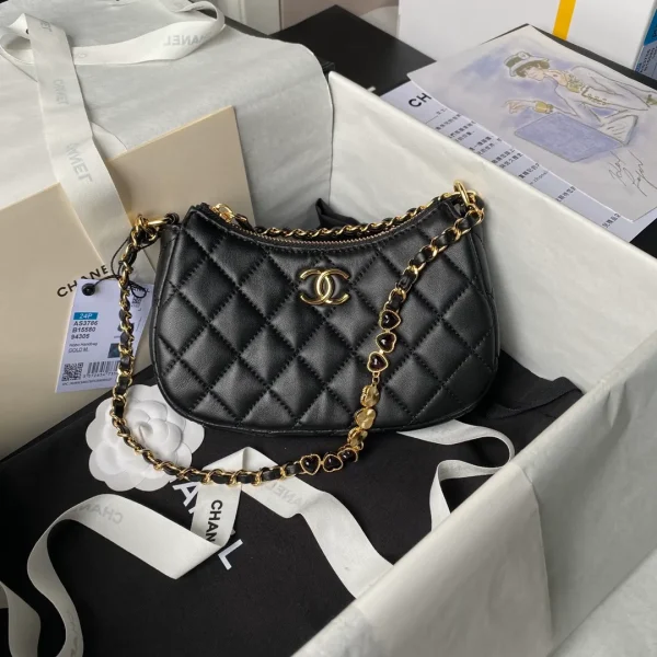 Chanel CC Chain Around Hobo Quilted Lambskin Black