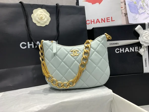 Chanel CC Chain Around Hobo Quilted Lambskin Gray - Image 3