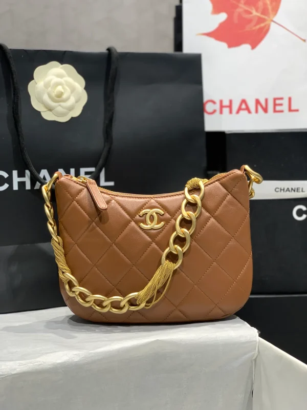 Chanel CC Chain Around Hobo Quilted Lambskin Neutral
