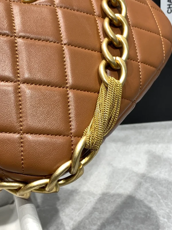 Chanel CC Chain Around Hobo Quilted Lambskin Neutral - Image 8