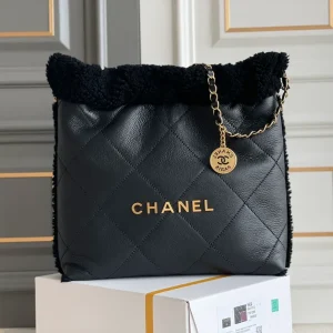 Chanel Chanel 22 Large Shearing Aged Lambskin Chain Shoulder Bag Black Gold Meta