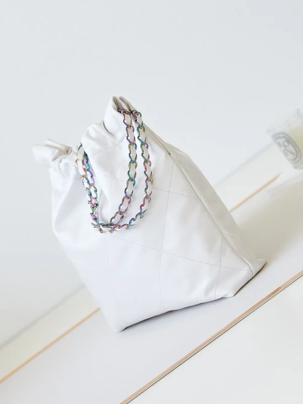 Chanel Chanel 22 Mini shiny calfskin Chain Shoulder Bag - Image 5