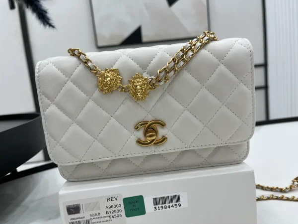 Chanel-Chanel Gold Ball White Wallet On Chain - Image 3