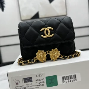 Chanel Classic Flap Card Holder