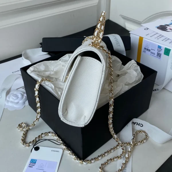 Chanel Clutch with Top Handle in White Caviar Lghw - Image 5