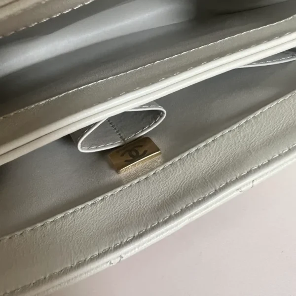 Chanel Coco Mark Matelasse Handbag White Leather - Image 2