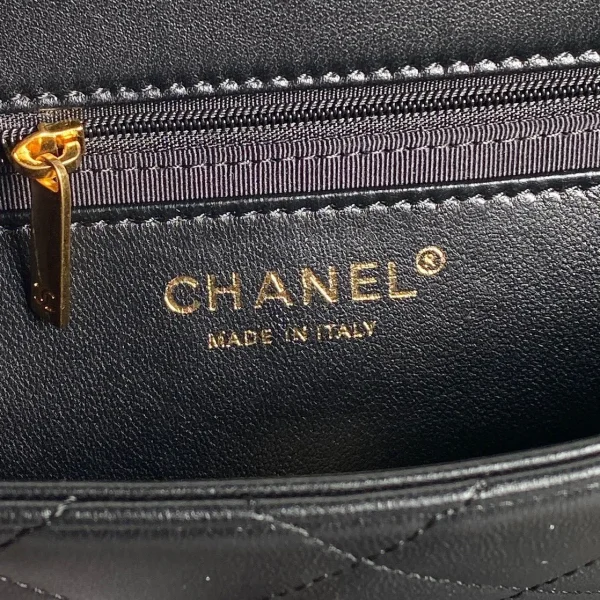 Chanel Elegant Chain Flap Bag - Image 7