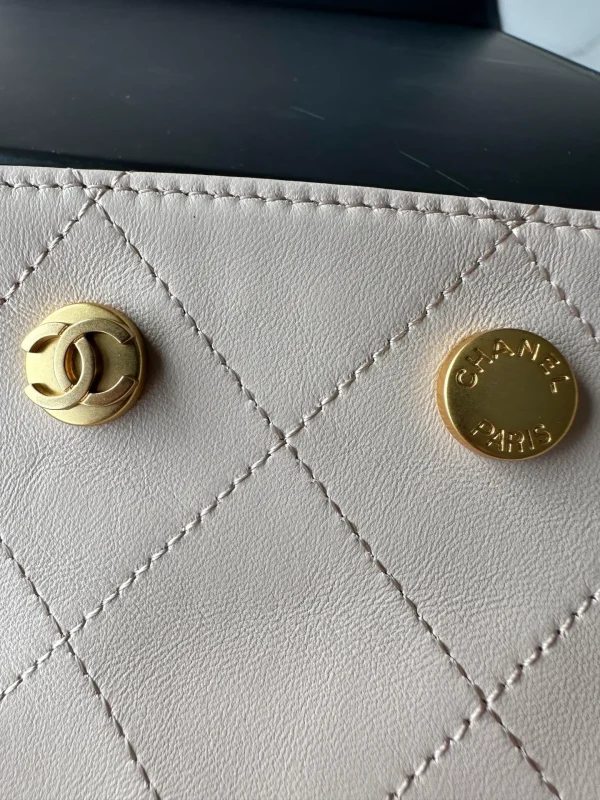 Chanel Pink Quilted Caviar Top Handle Drawstring Bucket Bag - Image 6
