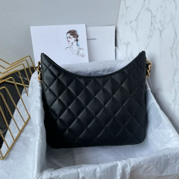 Chanel Quilted C MM Bag - Image 6