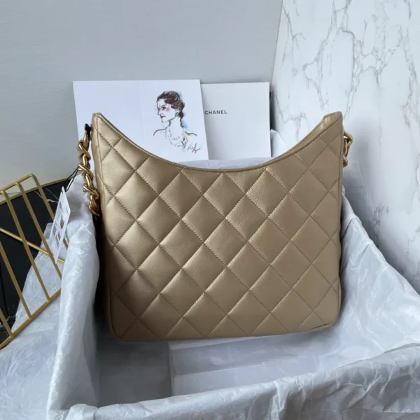 Chanel Quilted C MM Bag - Image 6
