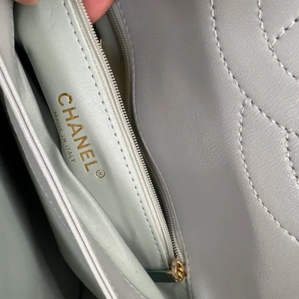Chanel Quilted Trendy CC Small Grey Lambskin Gold Hardware - Image 2