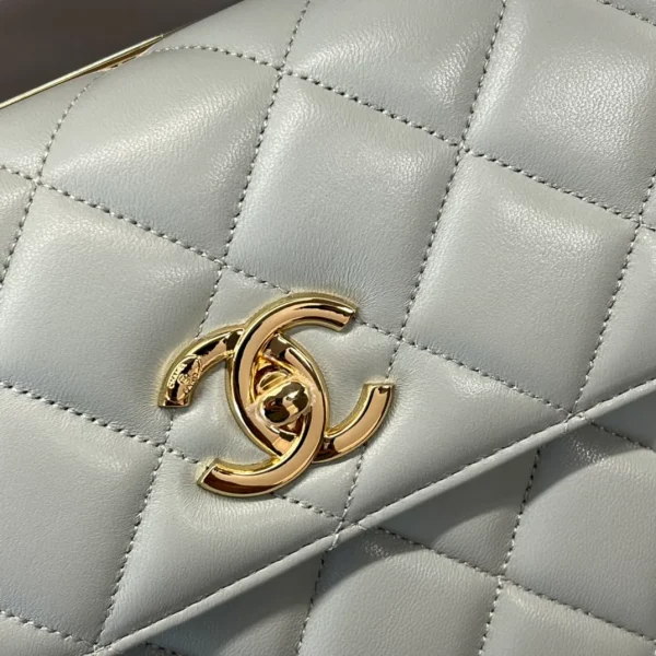 Chanel Quilted Trendy CC Small Grey Lambskin Gold Hardware - Image 7