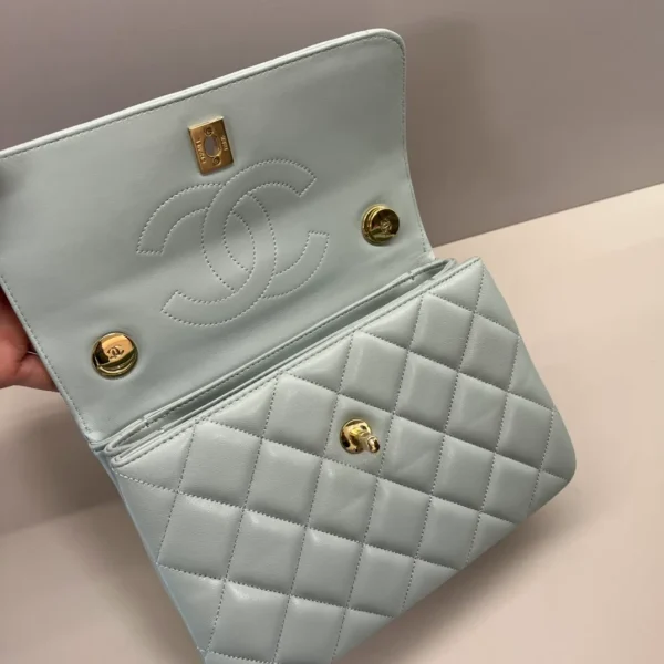 Chanel Quilted Trendy CC Small Grey Lambskin Gold Hardware - Image 8