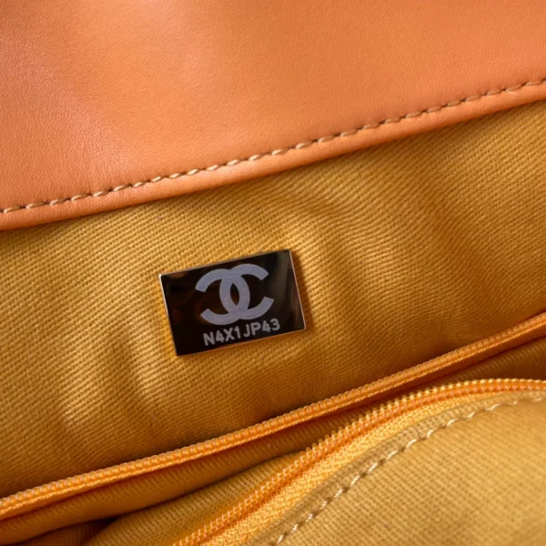 Chanel - Sac Large Hobo - Image 3