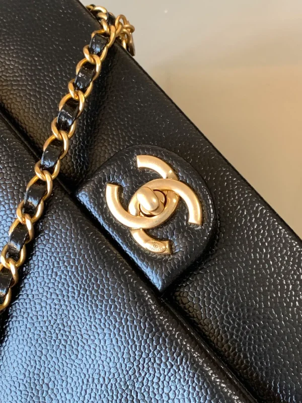 Chanel Small Flap Bag Black Shiny Grained Calfskin Brushed - Image 7