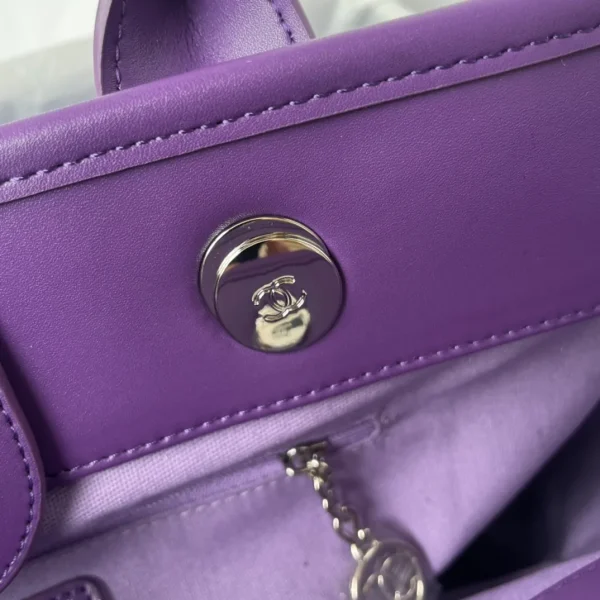 Chanel Small Ombre Deauville Tote - Image 10