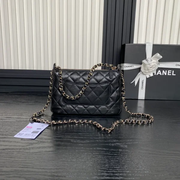 Chanel Timeless Classic Clutch With Chain - Image 10