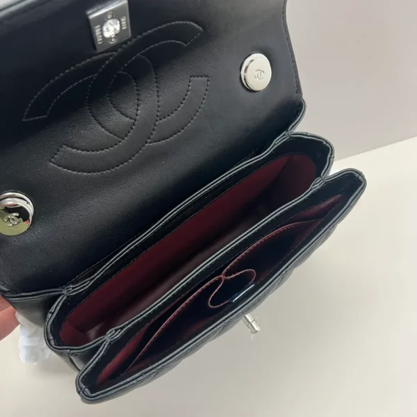 Chanel Trendy CC Medium Lambskin Leather - Image 10