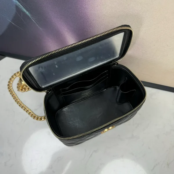 Chanel Vanity Case black - Image 2