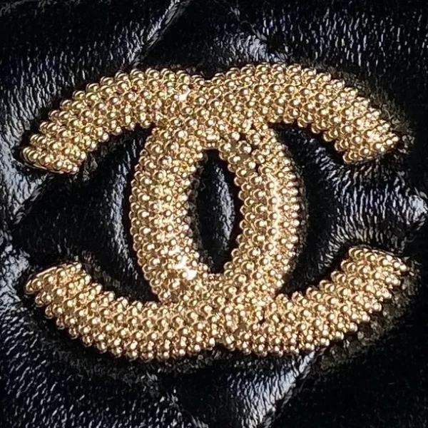 Chanel Vanity Case Black - Image 8