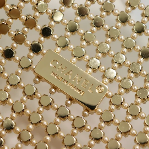 Chanel White Small Quilted Caviar Chain Melody Flap Bag - Image 3