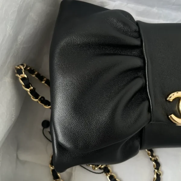China Flower Crystal Bag, Flower Crystal Bag Wholesale, Manufacturers, Price - Image 2