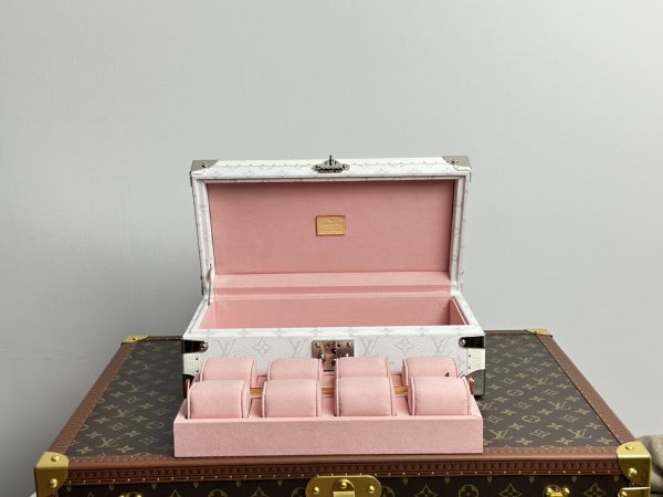 Clutch Box Taigarama - Hardsided - Image 8