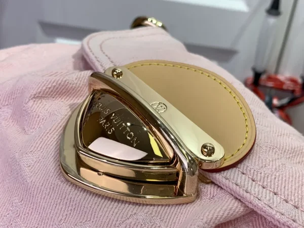 Luxury Replica LV Chanel Gucci Hermes - Image 6