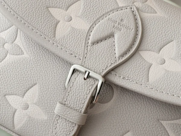 Diane Monogram Empreinte Leather - Image 7