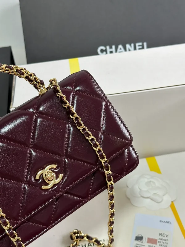 Fortok Chanel 24B twisted Chain Handle Woc Bag - Image 5