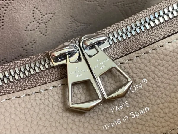 Fortok Louis Vuitton Flore Bag Grey - Image 6