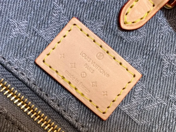 LOUIS VUITTON OnTheGo MM Bag - Image 10