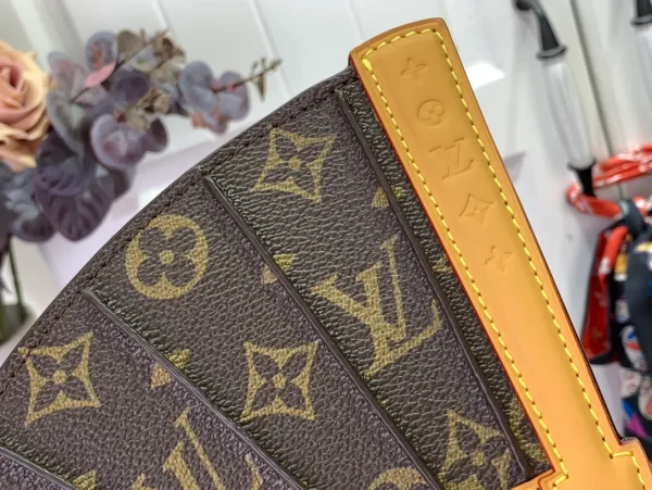 LV Fan Monogram Canvas - Image 4