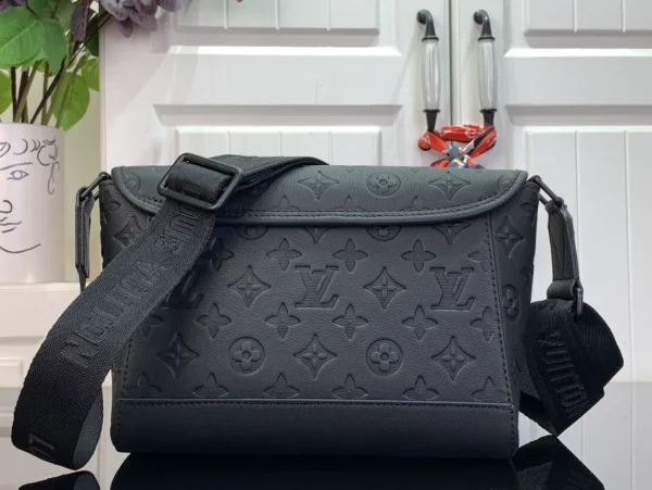 LV Trainer Sneaker - Image 7