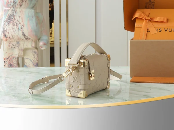 Louis Vuitton Bag - Image 4
