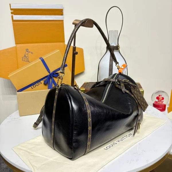Louis Vuitton Bag - Image 4