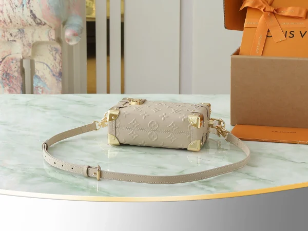 Louis Vuitton Bag - Image 6