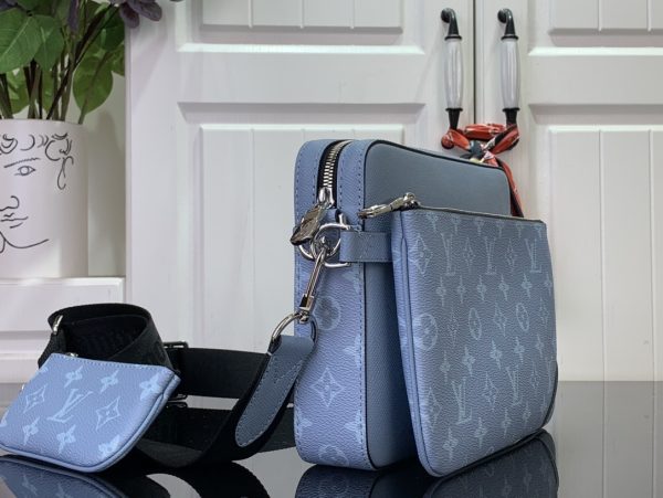 Louis Vuitton Bag Men - Image 3