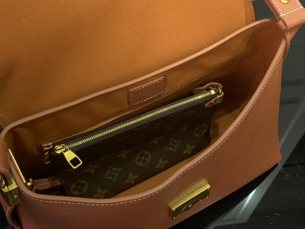 Louis Vuitton Bags - Image 4