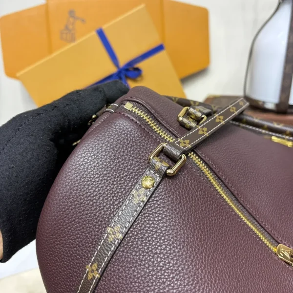 Louis Vuitton Beaubourg - Image 9