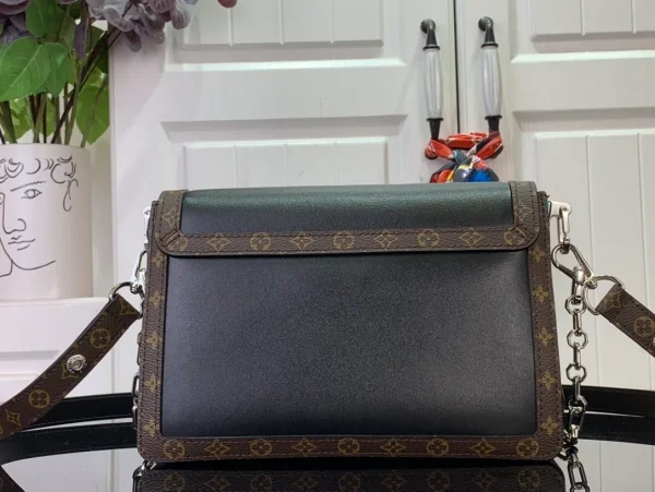 Louis Vuitton Dauphine Soft Vibe - Image 5