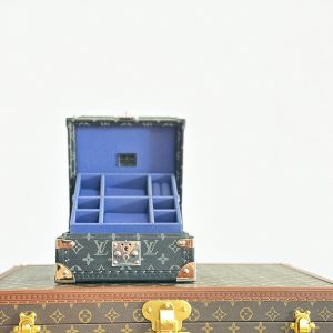 Louis Vuitton Eclipse Coogee 8-Grid Watch Trunk Box