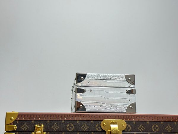 Louis Vuitton Epi Coffret 8 Montol - Image 7
