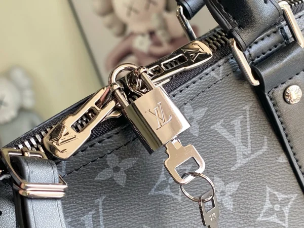 Louis Vuitton Keepall Bandouliere 50 Monogram - Image 7