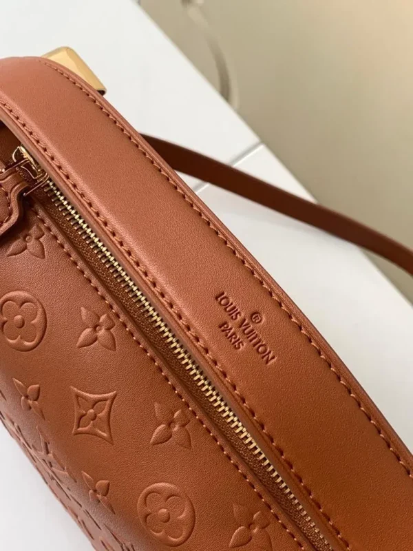 Louis Vuitton LV Women Side Trunk PM Handbag - Image 6