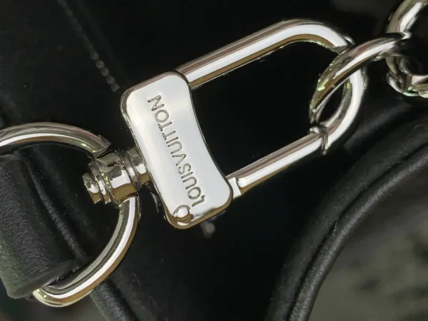 Louis Vuitton PM Monogram Empreinte  Handbags - Image 6