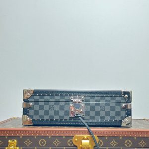 Louis Vuitton Regence Trunk Case Epi Pink