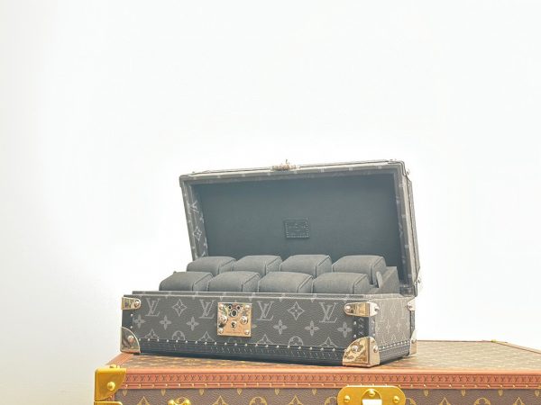 Louis Vuitton Regence Trunk Case Epi Pink - Image 4