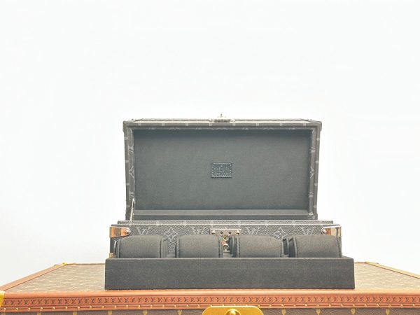 Louis Vuitton Regence Trunk Case Epi Pink - Image 5
