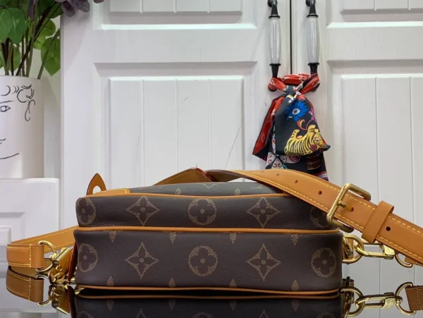 Louis Vuitton Rose Monogram LV Pop Canvas Dauphine MM Bag a - Image 5